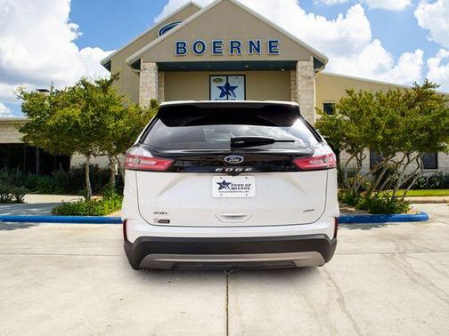 Star White 2024 Ford Edge SEL