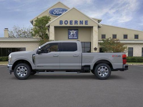 Avalanche 2026 Ford F-350 Lariat Super Duty