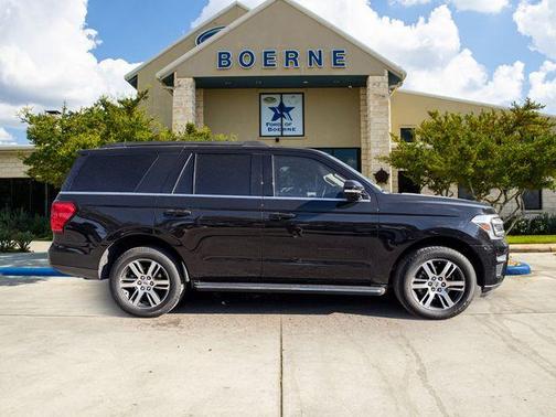 Black Metallic 2023 Ford Expedition XLT
