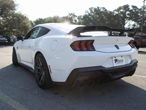 2024 Ford Mustang Dark Horse