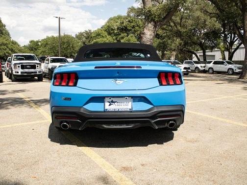2025 Ford Mustang EcoBoost