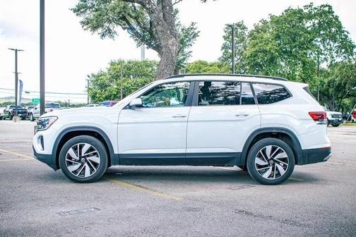 2024 Volkswagen Atlas 2.0T SE