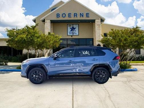 2025 Toyota RAV4 Hybrid XSE