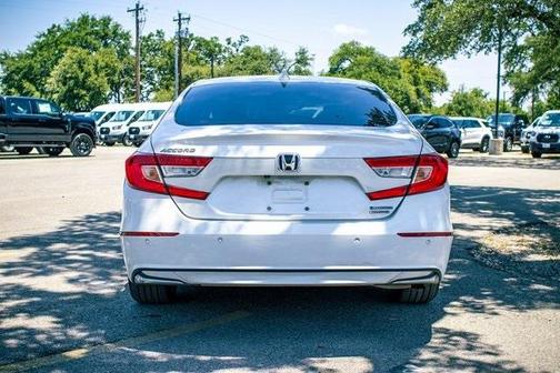 2022 Honda Accord Hybrid Touring