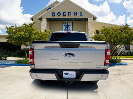 Silver Metallic 2022 Ford F-150 XL