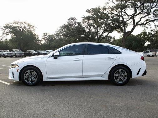2021 Kia K5 LXS