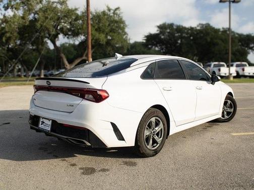 2021 Kia K5 LXS