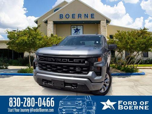 Sterling Gray Metallic 2025 Chevrolet Silverado 1500 Custom