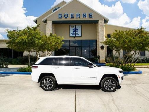 2023 Jeep Grand Cherokee Overland