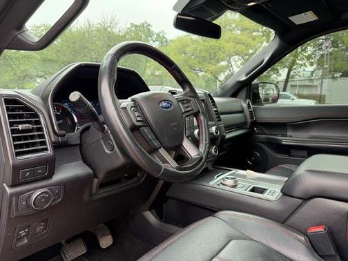 White Platinum 2019 Ford Expedition Limited