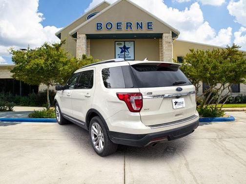 Platinum 2018 Ford Explorer XLT