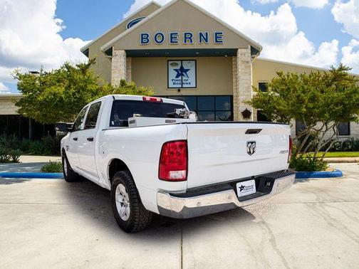 Bright White Clearcoat 2022 RAM 1500 Classic Tradesman
