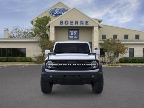 White 2026 Ford Bronco Outer Banks