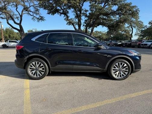 2021 Ford Escape Titanium