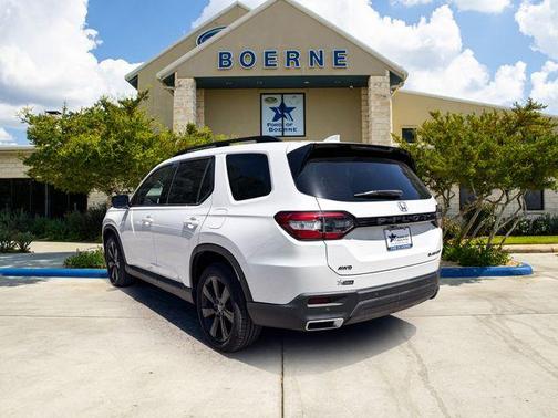 White 2025 Honda Pilot Black Edition