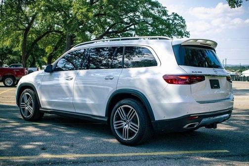 2024 Mercedes-Benz GLS 450 4MATIC