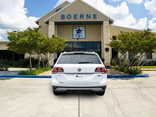 2018 Volkswagen Atlas 3.6L SEL Premium