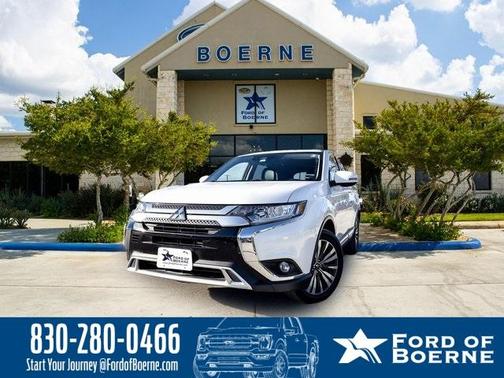 2020 Mitsubishi Outlander SE