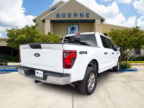 Oxford White 2025 Ford F-150 XLT