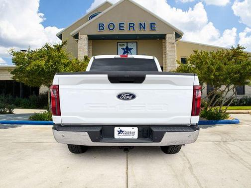 Oxford White 2025 Ford F-150 XLT