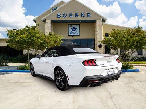 Oxford White 2024 Ford Mustang EcoBoost