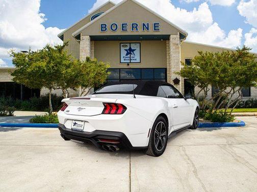 Oxford White 2024 Ford Mustang EcoBoost