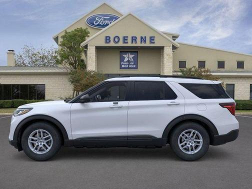 Space White Metallic 2026 Ford Explorer Active