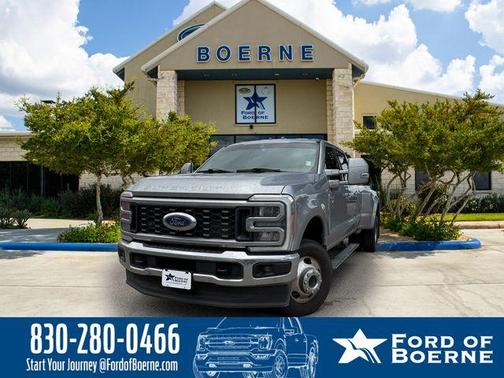 Silver Metallic 2023 Ford F-350 Lariat Super Duty