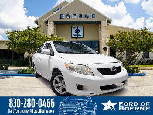 White 2010 Toyota Corolla LE