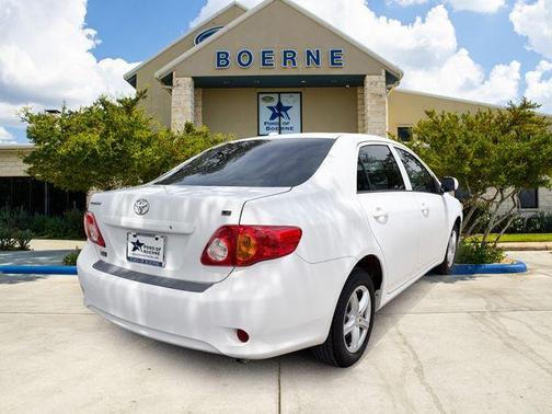 White 2010 Toyota Corolla LE
