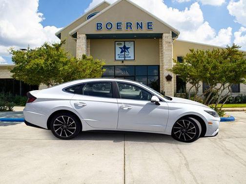 Quartz White 2021 Hyundai SONATA Limited