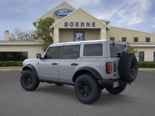 Gray 2026 Ford Bronco Badlands