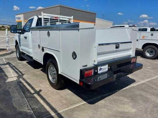 2025 Ford F-250 XLT