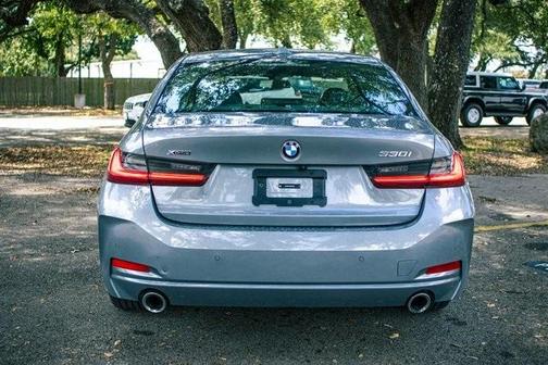 2024 BMW 330 i xDrive