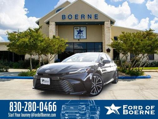 2025 Toyota Camry XLE