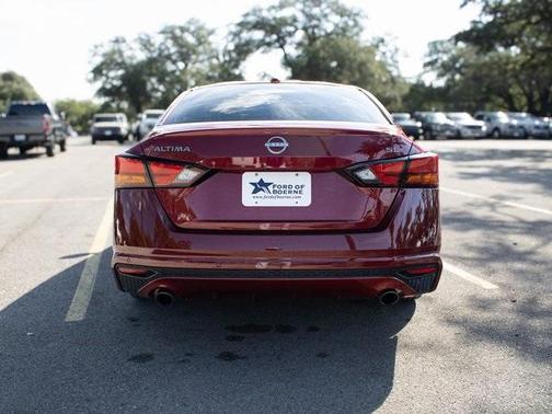 2023 Nissan Altima 2.5 SL