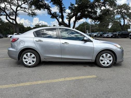 2013 Mazda Mazda3 i Sport