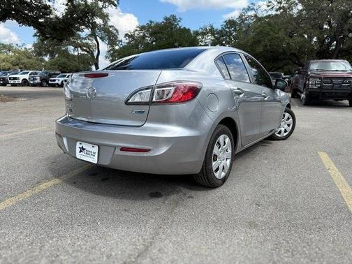 2013 Mazda Mazda3 i Sport