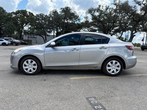 2013 Mazda Mazda3 i Sport