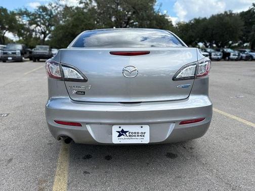 2013 Mazda Mazda3 i Sport