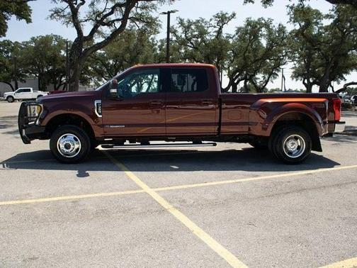 2017 Ford F-350 Lariat Super Duty