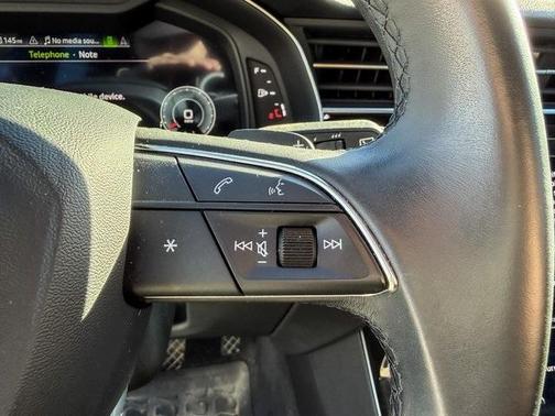 2022 Audi Q7 55 Premium Plus