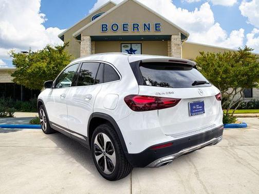 White 2025 Mercedes-Benz GLA 250 Base