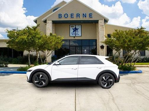 2025 Hyundai IONIQ 5 SEL