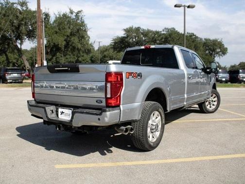 2022 Ford F-350 Platinum