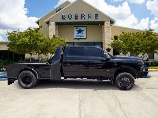 Diamond Black 2025 RAM 3500 Laramie