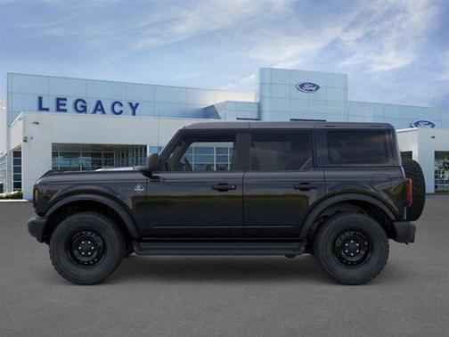Black 2026 Ford Bronco Outer Banks
