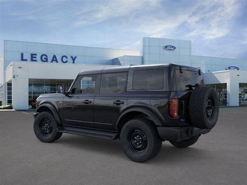 Black 2026 Ford Bronco Outer Banks