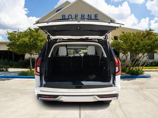 Star White 2025 Ford Expedition Max Platinum