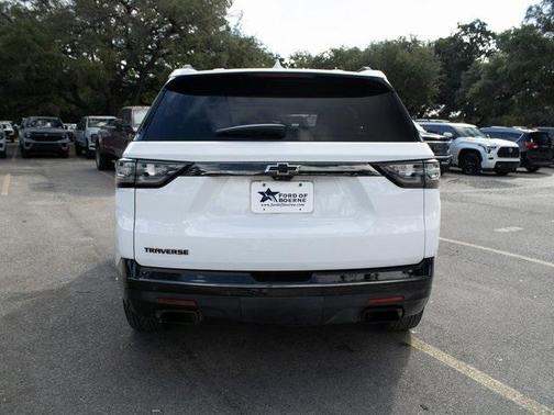 2021 Chevrolet Traverse Premier